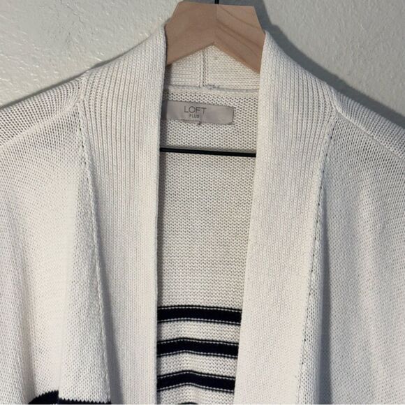 LOFT Cardigan White Navy Blue Striped Women’s XXL Open Front Pockets - Picture 3 of 13